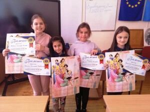 330476995_597412735732052_1736684775254824257_n